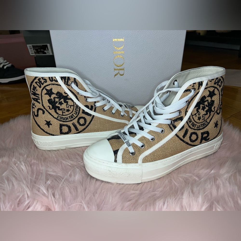 Dior Walk'n'dior Union Embroidered Beige Jute Lace Up Flat High Top Sneaker 38.5